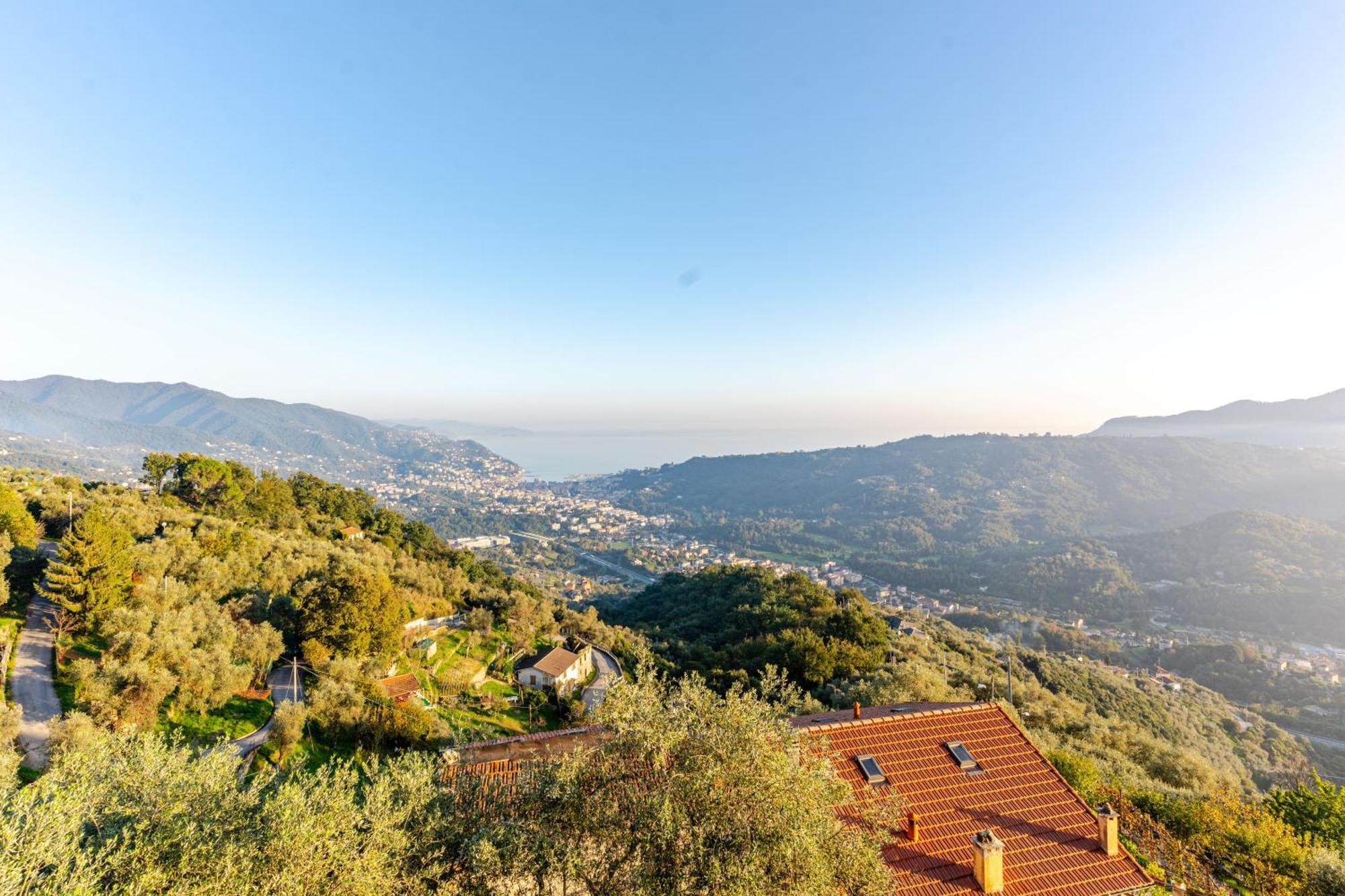 Cozy Pool-Side House With Sea View Villa Rapallo Bagian luar foto